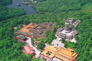 福果山生命纪念园的环境