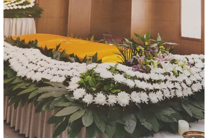 为葬礼礼仪选择鲜花有什么意义