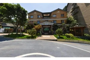 巴南区艮灵山公墓