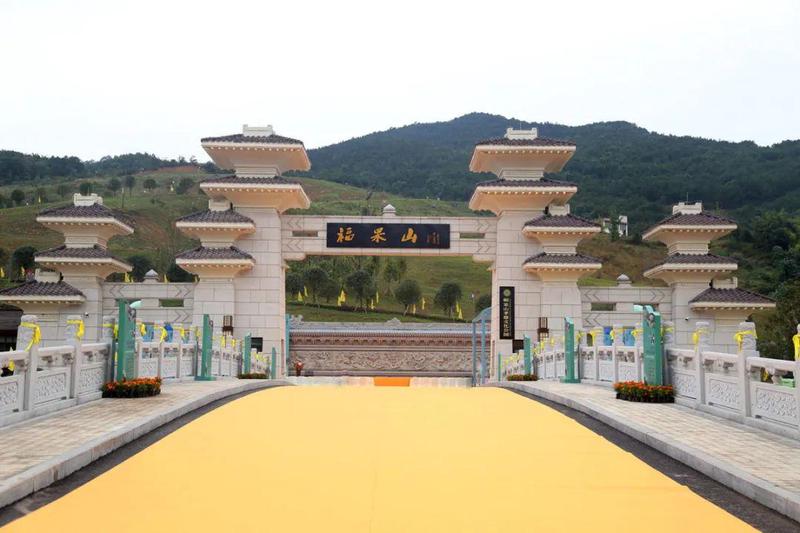 49e549a555d947a343820a5c5639d22d_v2-bc8bc8cbe514f7cbd34764f877c3e85b_1440w