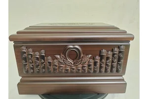 新桥安乐堂提供的灵车接运